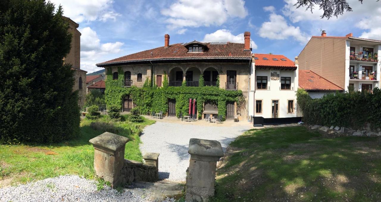 M&Uga Hotela Elorrio Kültér fotó